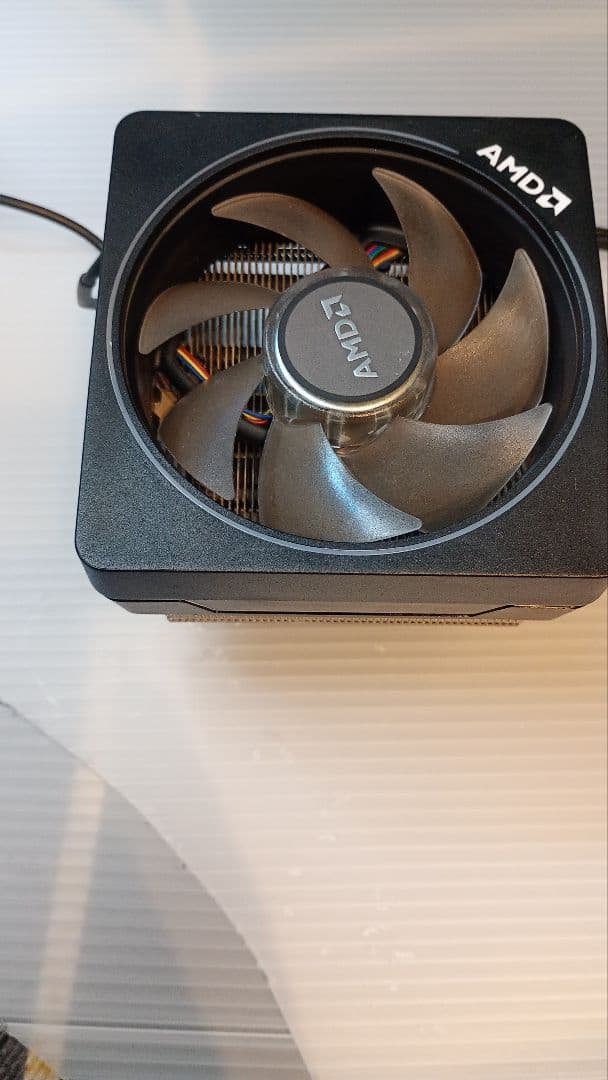 CPU AMD Ryzen 7 3700X CPU